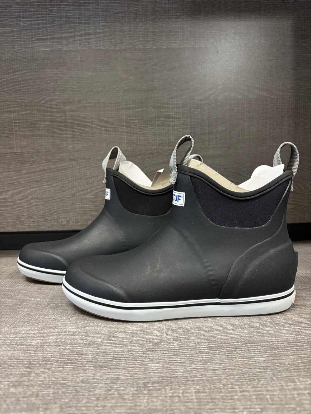 Women's Xtratuf 6" Ankle Deck Boot (Black) - Size 6